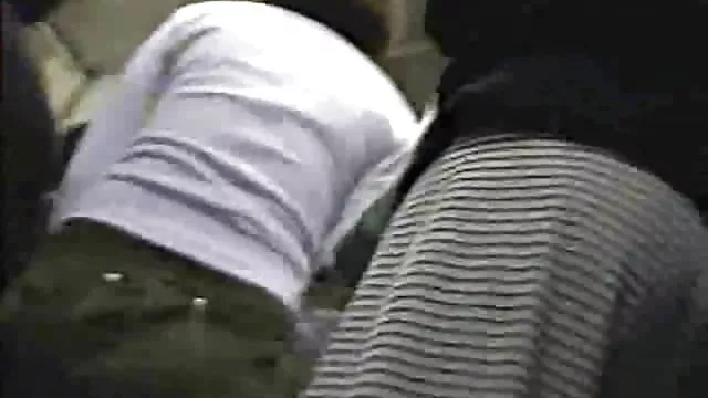 الجنس أي تسجيل الأم سكس لواط أجنبي الثدي